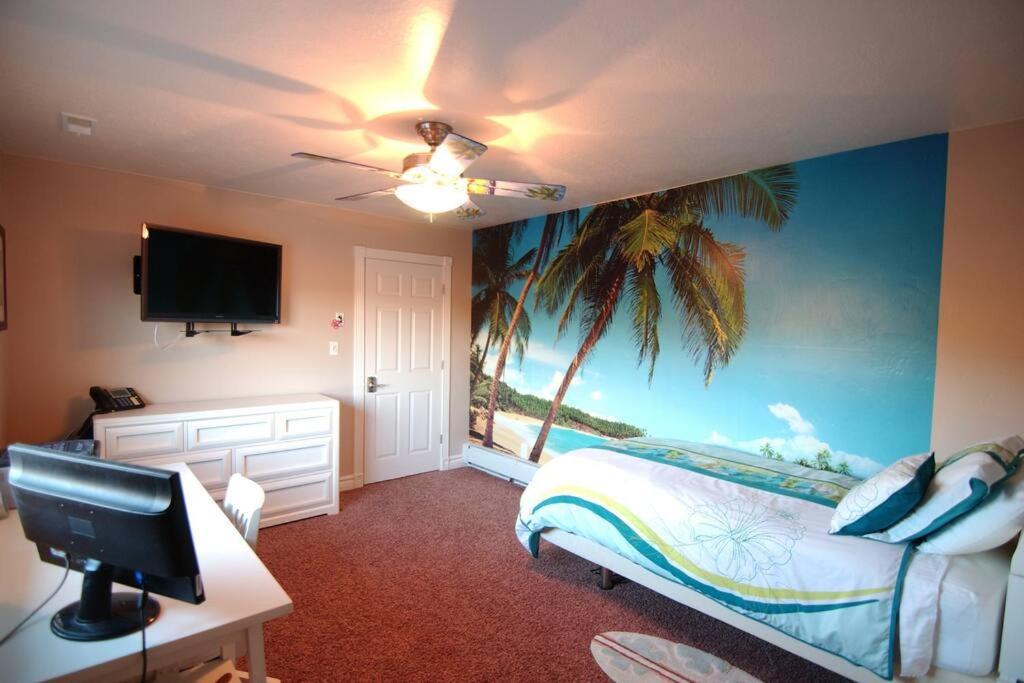 Tacit Shadow Resort Paradise Deluxe Suite, Gym, Coffee Bar, Hot-Tub, Free Laundry, Food Available Parowan Ngoại thất bức ảnh
