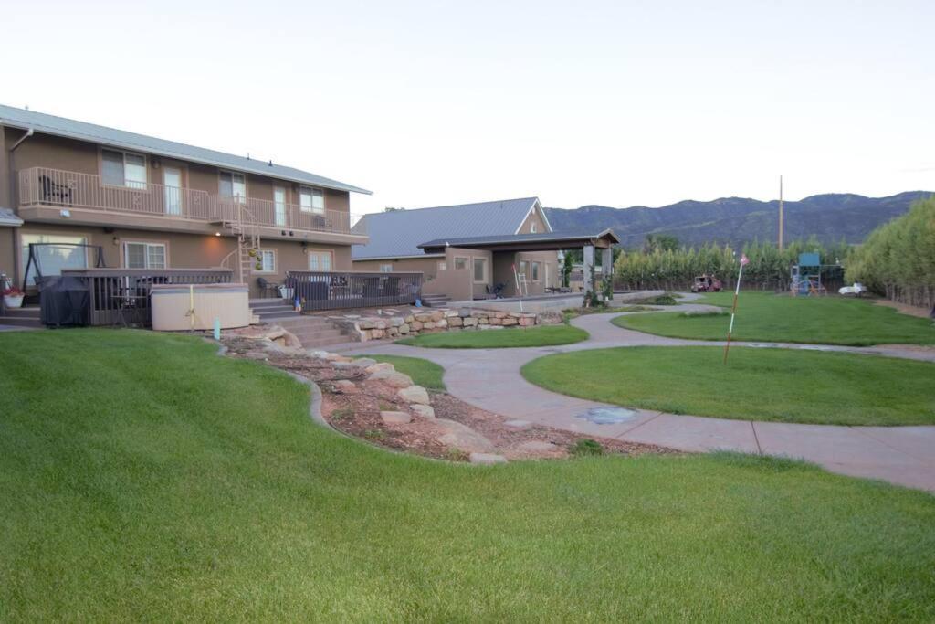 Tacit Shadow Resort Paradise Deluxe Suite, Gym, Coffee Bar, Hot-Tub, Free Laundry, Food Available Parowan Ngoại thất bức ảnh